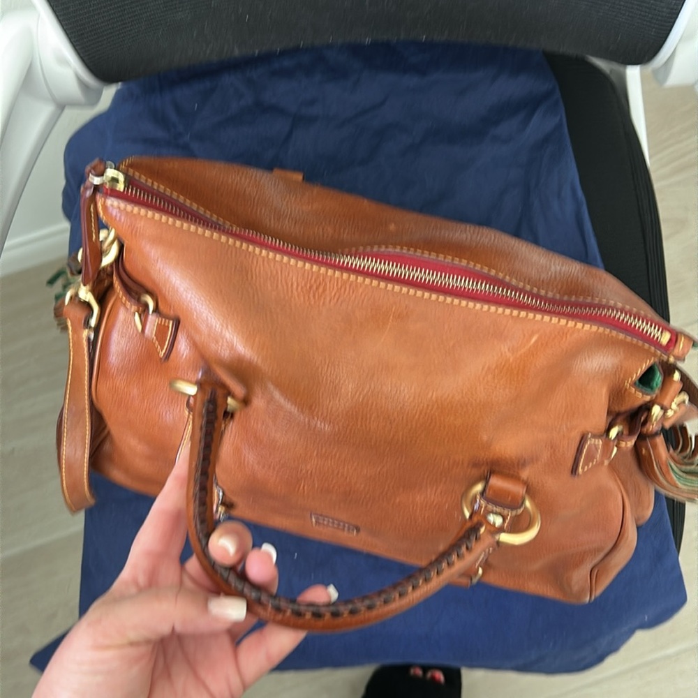 Dooney & Burke Elegant Brown Leather Handbag - Picture 4 of 17